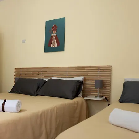 Via Mancini 12 Affittacamere Napoli