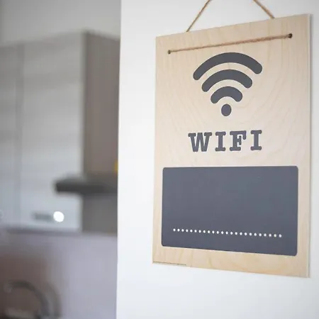 Via Mancini 12 Gæstehus Napoli