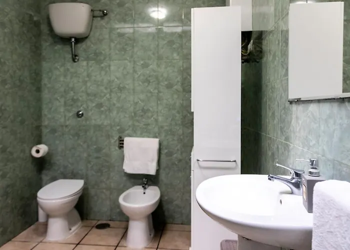 Via Mancini 12 בית הארחה נאפולי