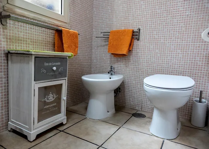 בית הארחה Via Mancini 12 3*