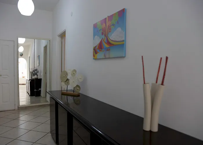 בית הארחה Via Mancini 12 נאפולי